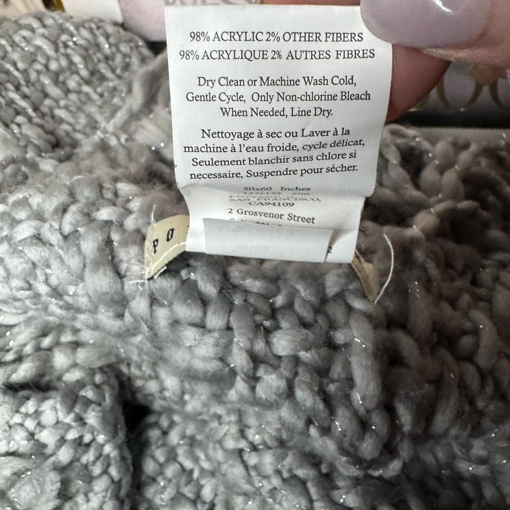 Cozy Gray Knit Throw Blanket with shimmer